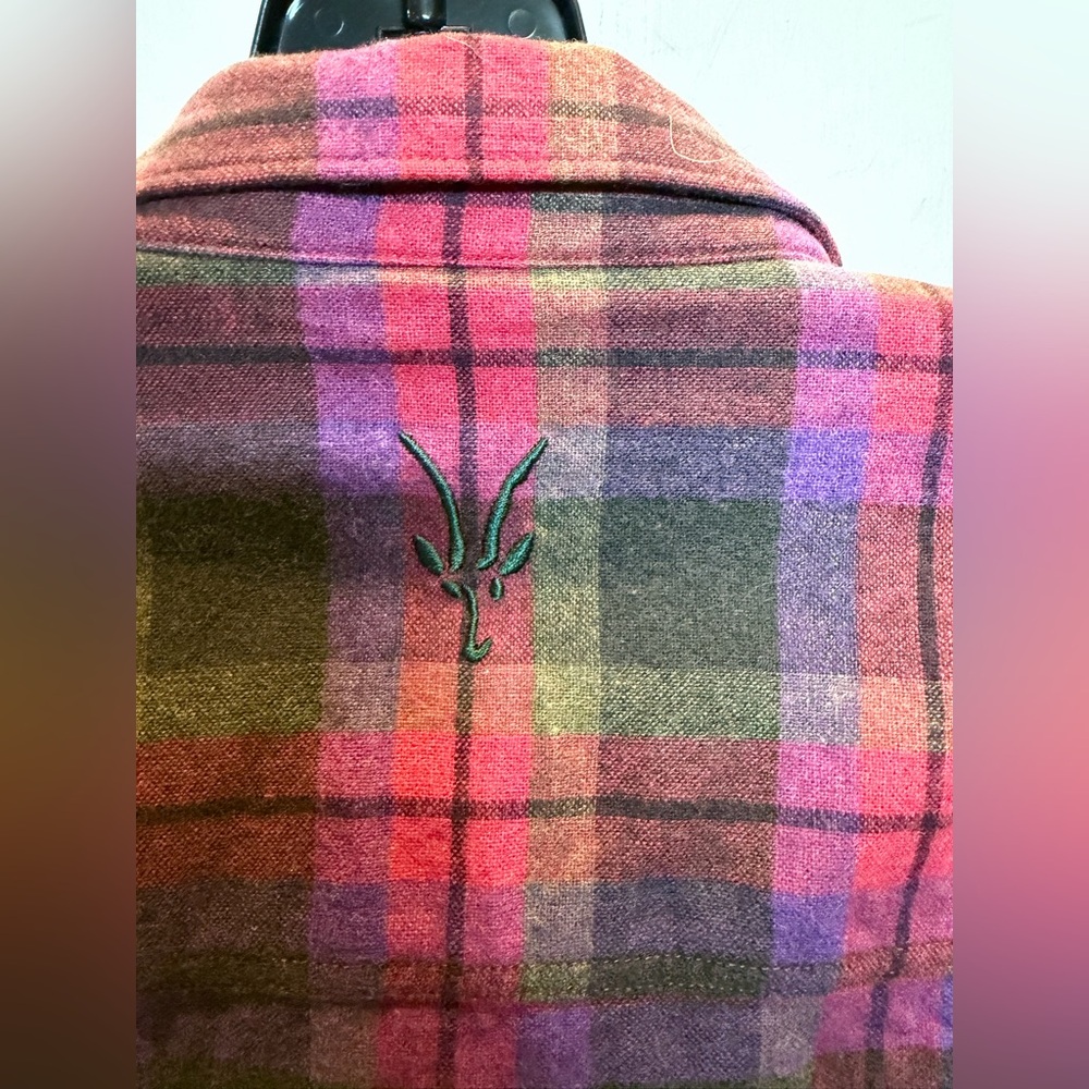 IBEX flannel Button-Up Shirt in Olive Green and Pink - Picture 4 of 7